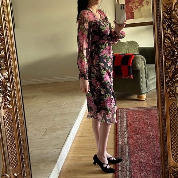 MaxMara Italy Stunning Floral Dress w/ Custom Slip Sz. 2 - Picture 9 of 9